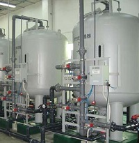 純水系統(tǒng)中活性炭過濾器的作用是什么？